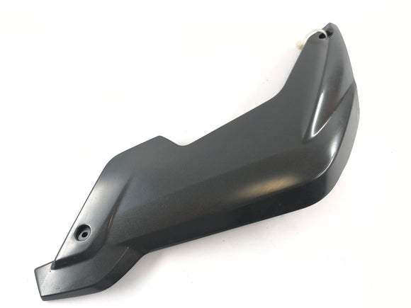 BMW K 1300 R [2010]  - 右侧冷却器的侧面部分