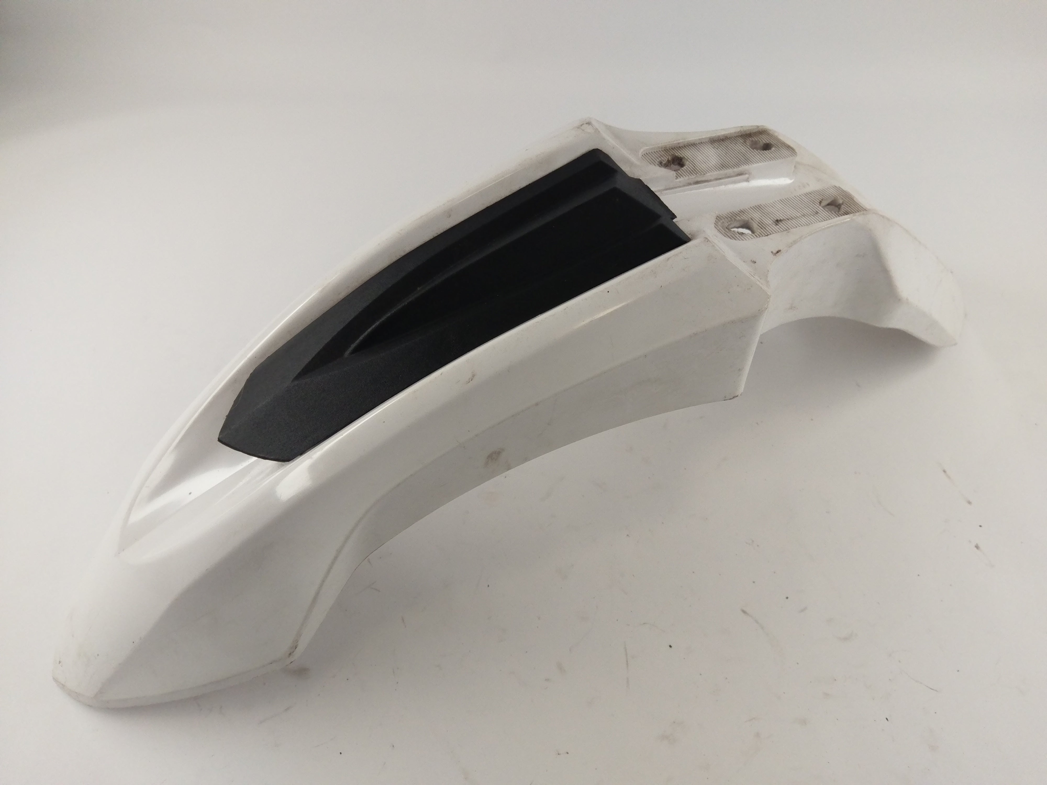 Yamaha DT 125 DE06 [2003] - Front fender mudguard