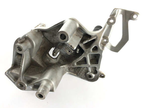 BMW F 800 ST [2006] - voetsteunsysteem aan de rechterkant met rempedaal