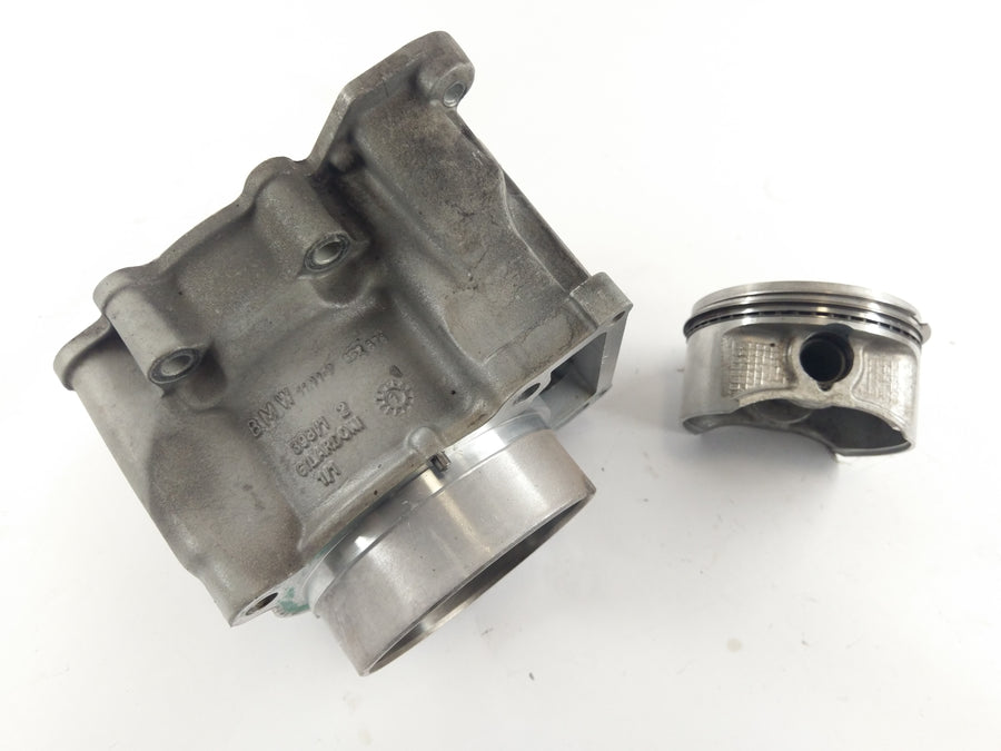 BMW F 650 GS R13 [2001] - Cylinder med kolvar