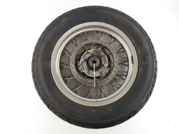 Suzuki Intruder vs 700 VP51A [1986] - RAD RAD zadního kola