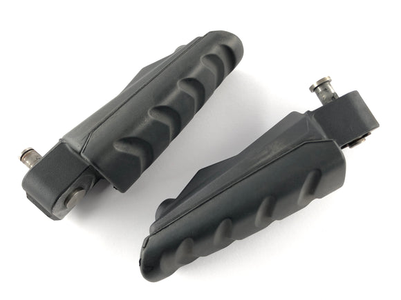 BMW F 800 ST [2006] - педиатрические подборы с правой и левой стороны