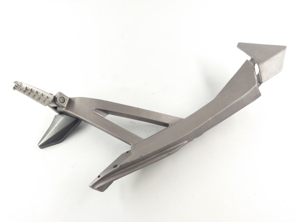 Aprilia første 1000 Futura [2004] - Pædiatrisk fodstøtte til venstre