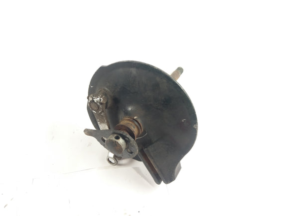 Yamaha DT 400 1R6 - Rear brake drum with rear axle