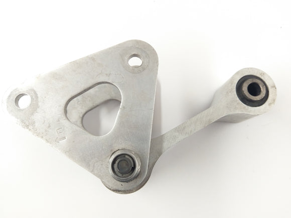 Honda CBR 900 RR SC28 [1993] - рычаг претензии с оттенком пружины