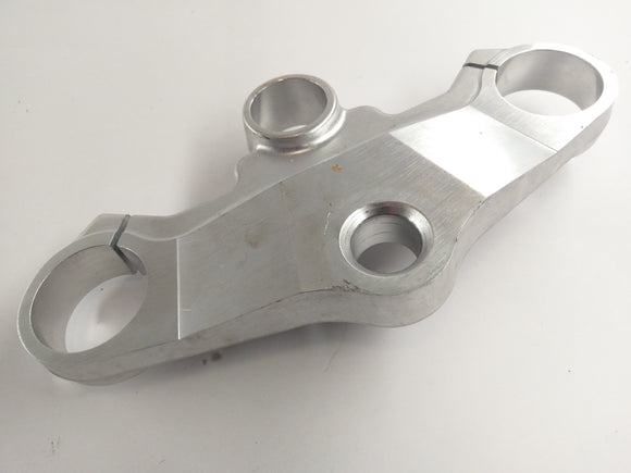 Triumph Daytona 955i T595N [2002] - Puente de la bifurcación arriba