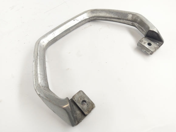 Yamaha XJ 900 F 58L [1985] - Poignée de maintien passager