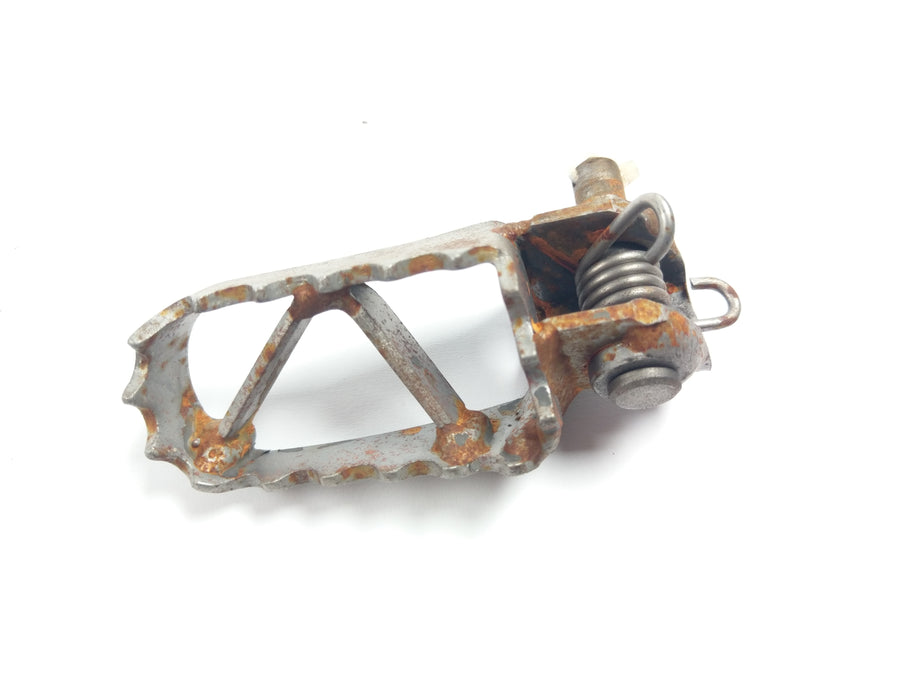 KTM ER 600 LC4-PD [1993] - Repose-pied conducteur droit