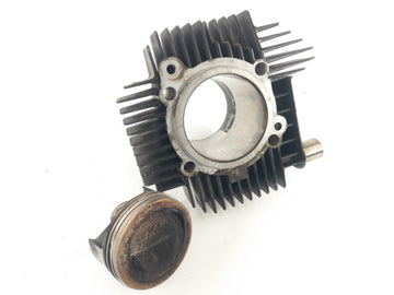 Ducati Monster 600 M600 [1994] - Sylinder med stempler - 0