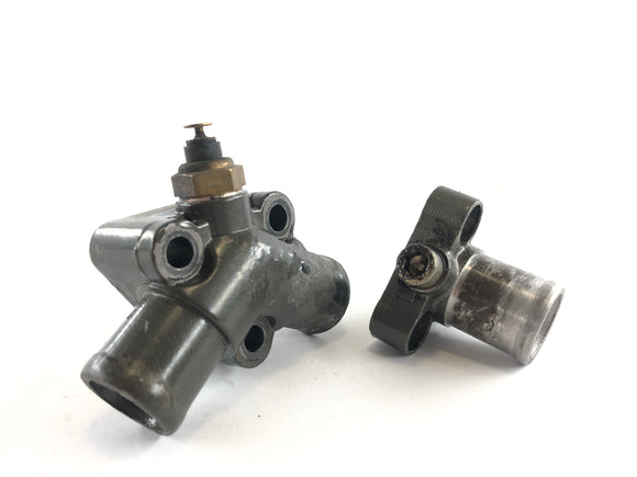 Ducati 888 Strada [1993] - Engine cover cooling water flange vertical cylinder