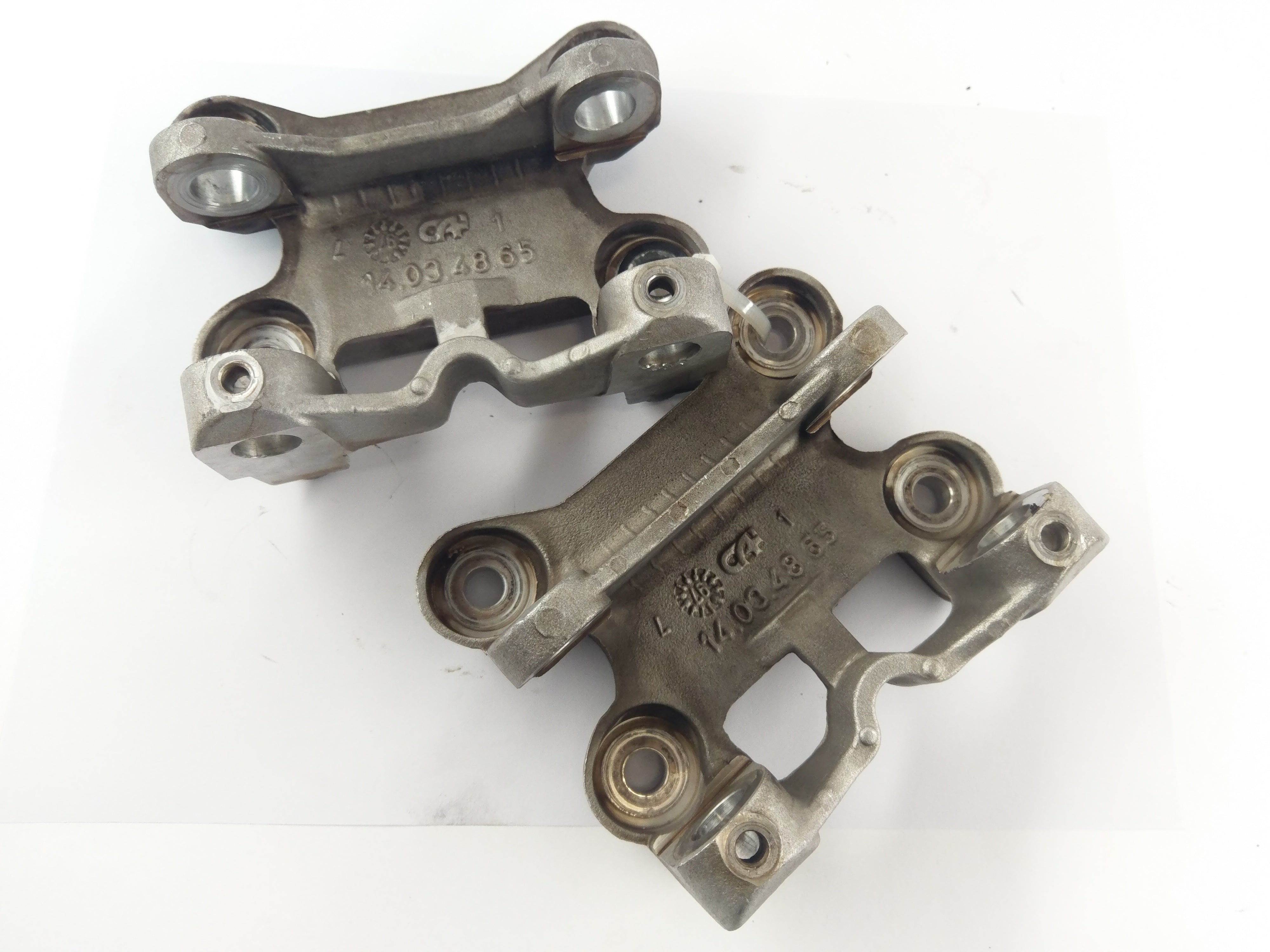 Moto Guzzi Quota 1100 ES [1999] - Bearing blocks rocker arm blocks