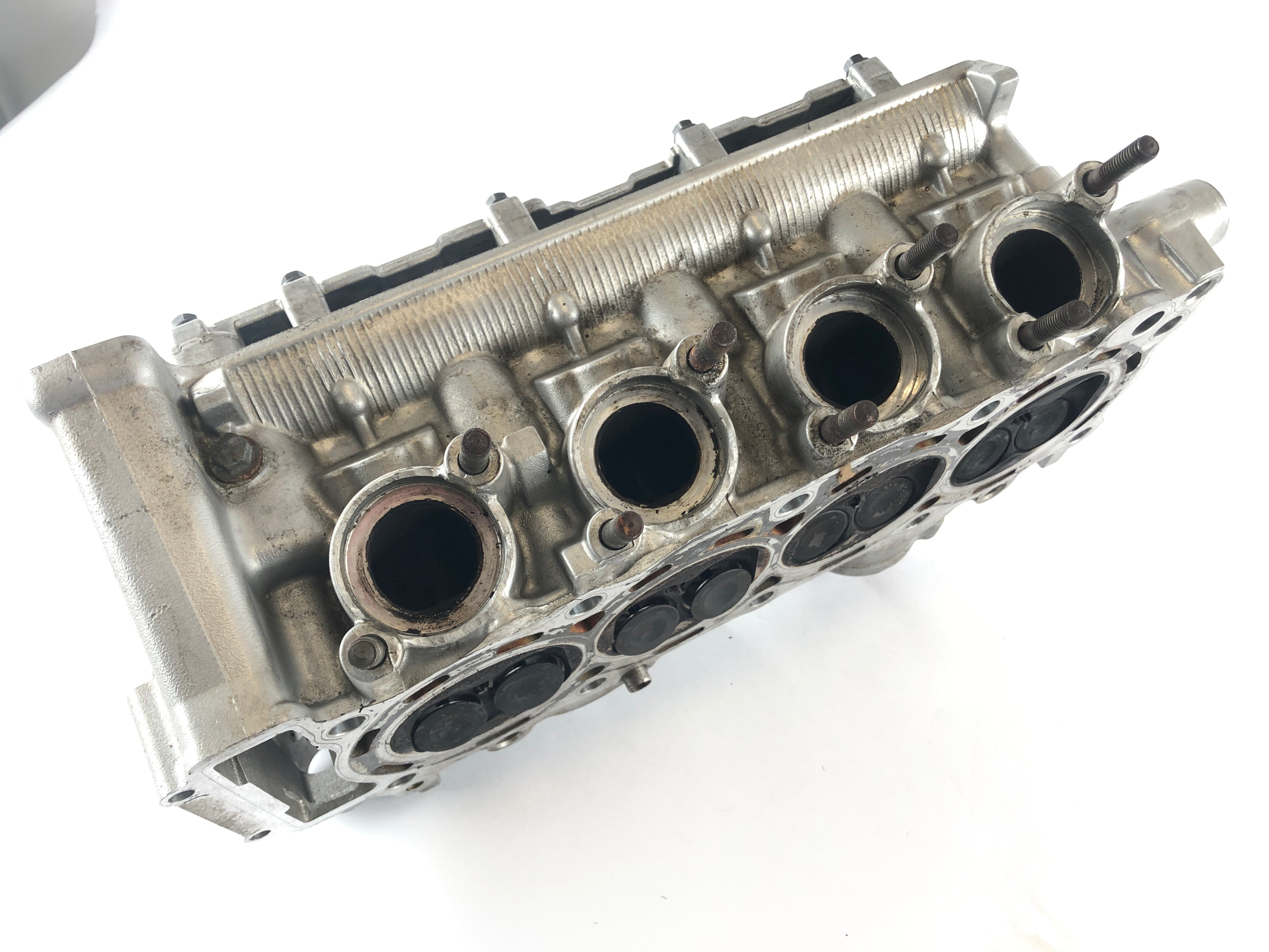 Yamaha YZF R6 RJ03 [2000] - cylinder head