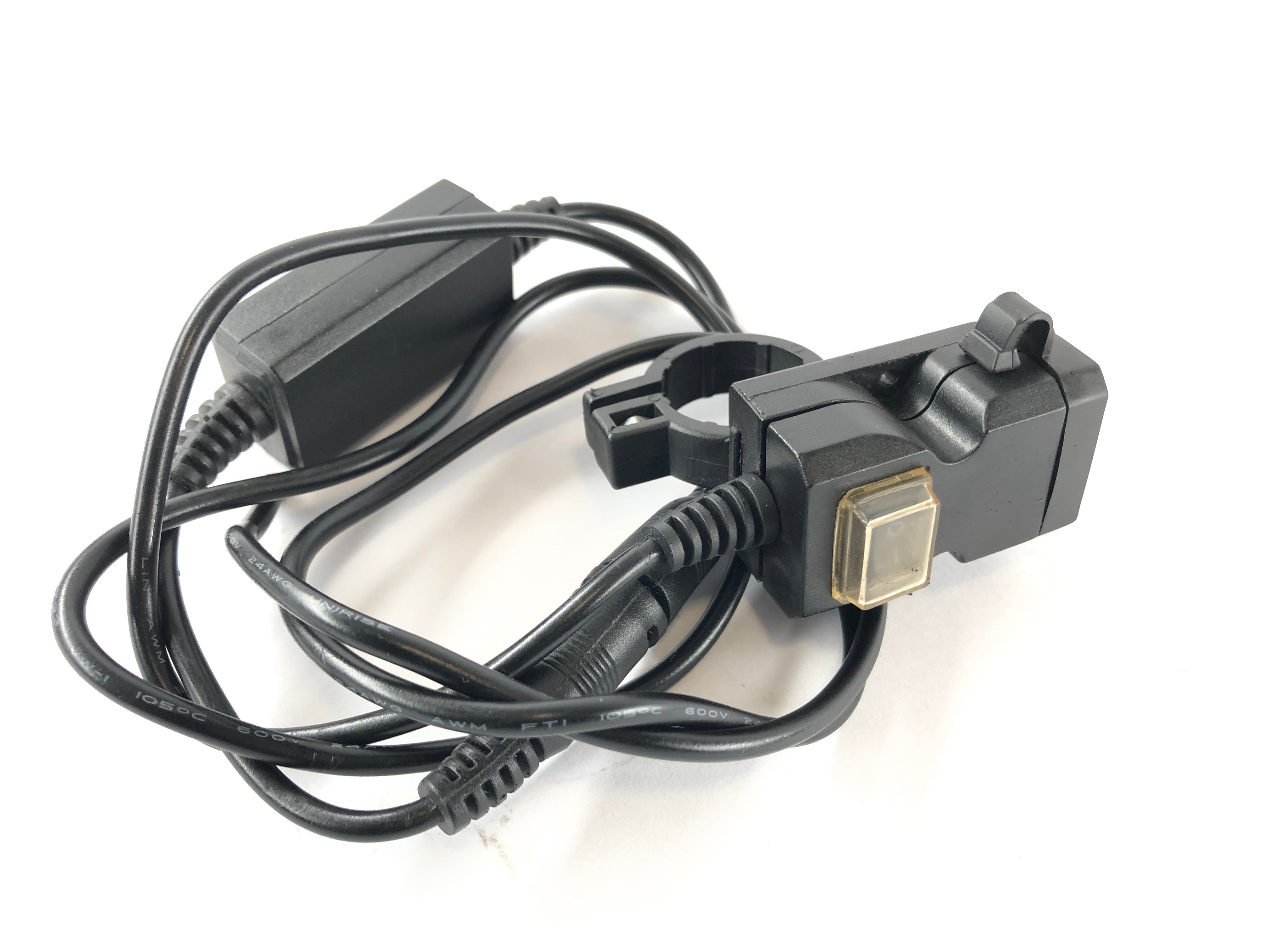 Triumph Speed ​​Triple T509 [1997] - Socket USB