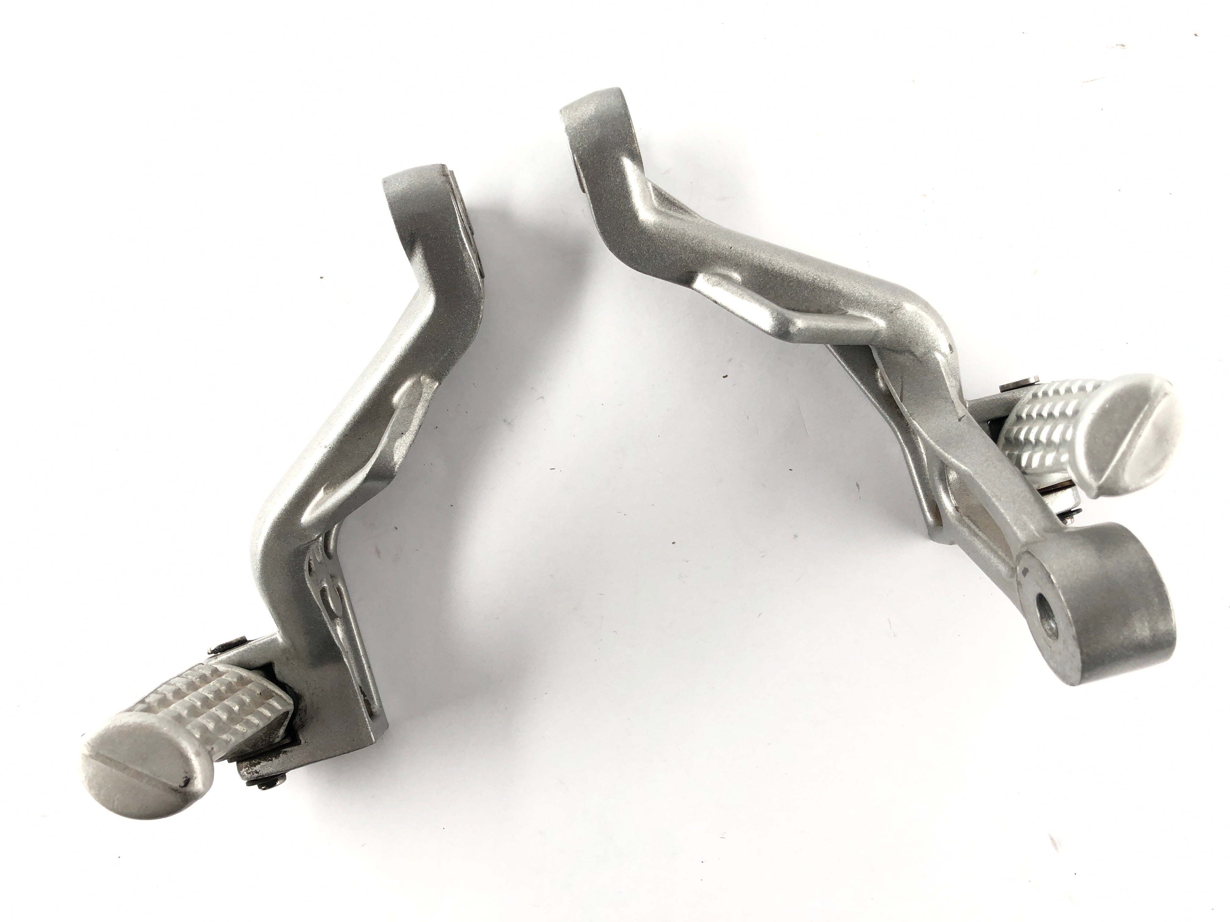 Triumph Daytona 955i T595N [2001] - Passenger footrests with holder set pair