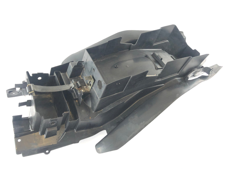 Suzuki DL 1000 V -STROM [2006] - Bakre underkläderstänkskydd