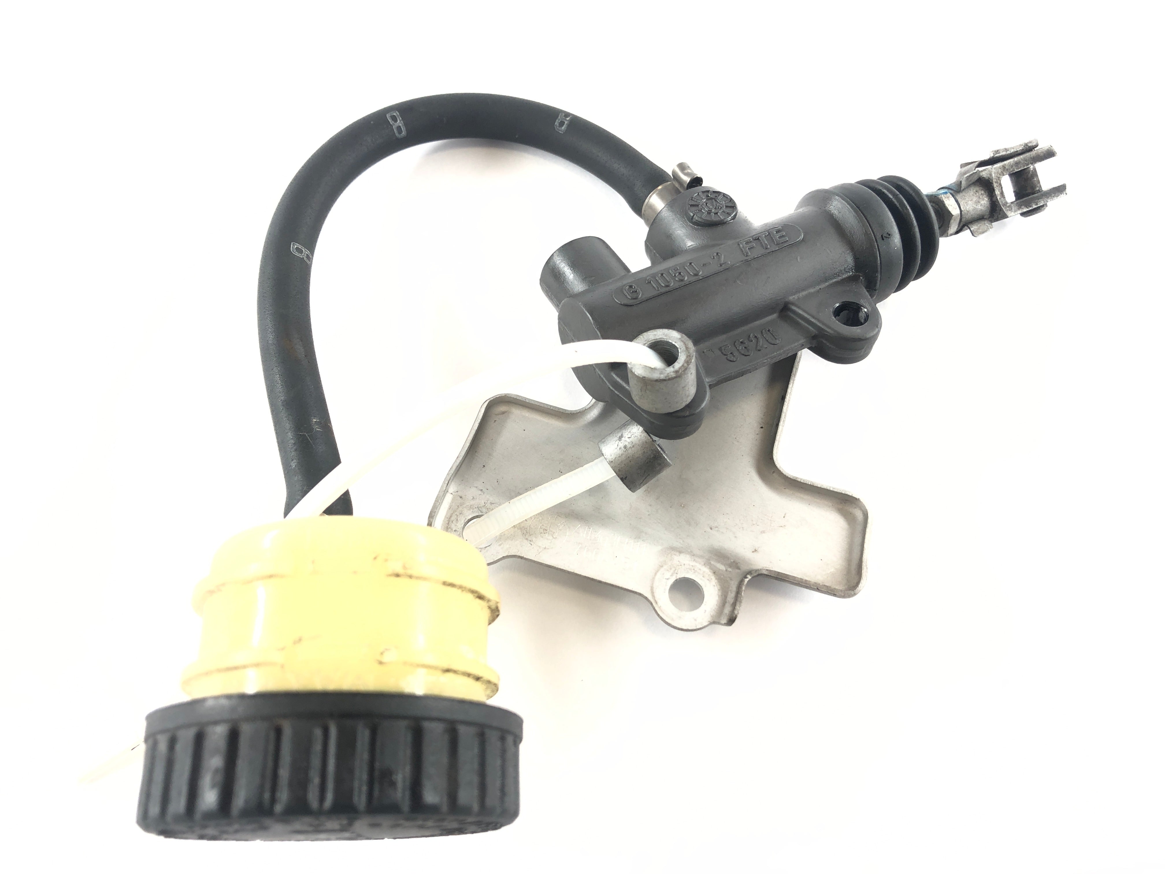 BMW R 1150 R R21 [2002] - rear brake pump