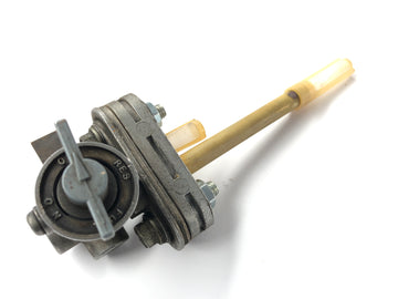 Triumph Thruxton 900 [2004] - Tocca di benzina