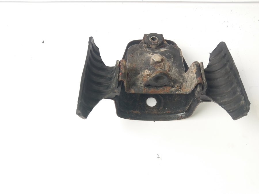 Yamaha RD 250 350 - Typ 351 352 - Tankhalter Tankbefestigung