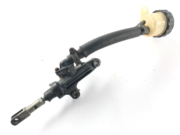 Yamaha XJ 900 F 58L [1985] - Brzdové čerpadlo za sebou