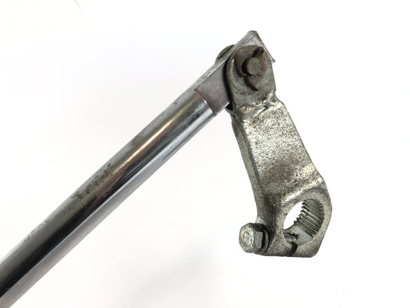 Yamaha XVS 650 Drag Star 4VR [1997] - Fodstøtte til højre med bremsearmen