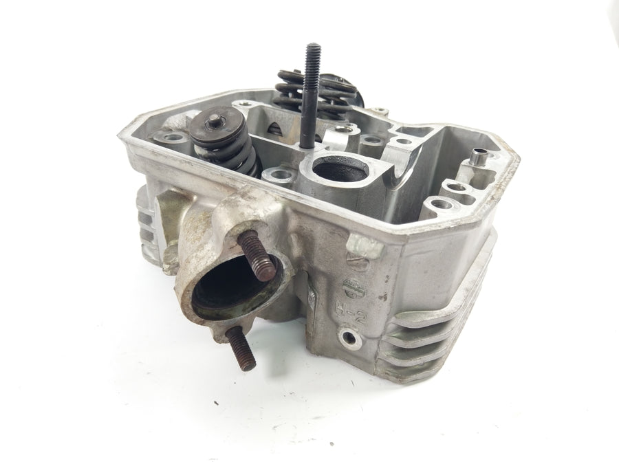 Honda NTV 650 RC33 - Głowica cylindra