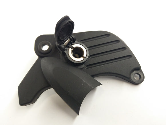 BMW K 1200 R [2010] - kryt zásuvkou