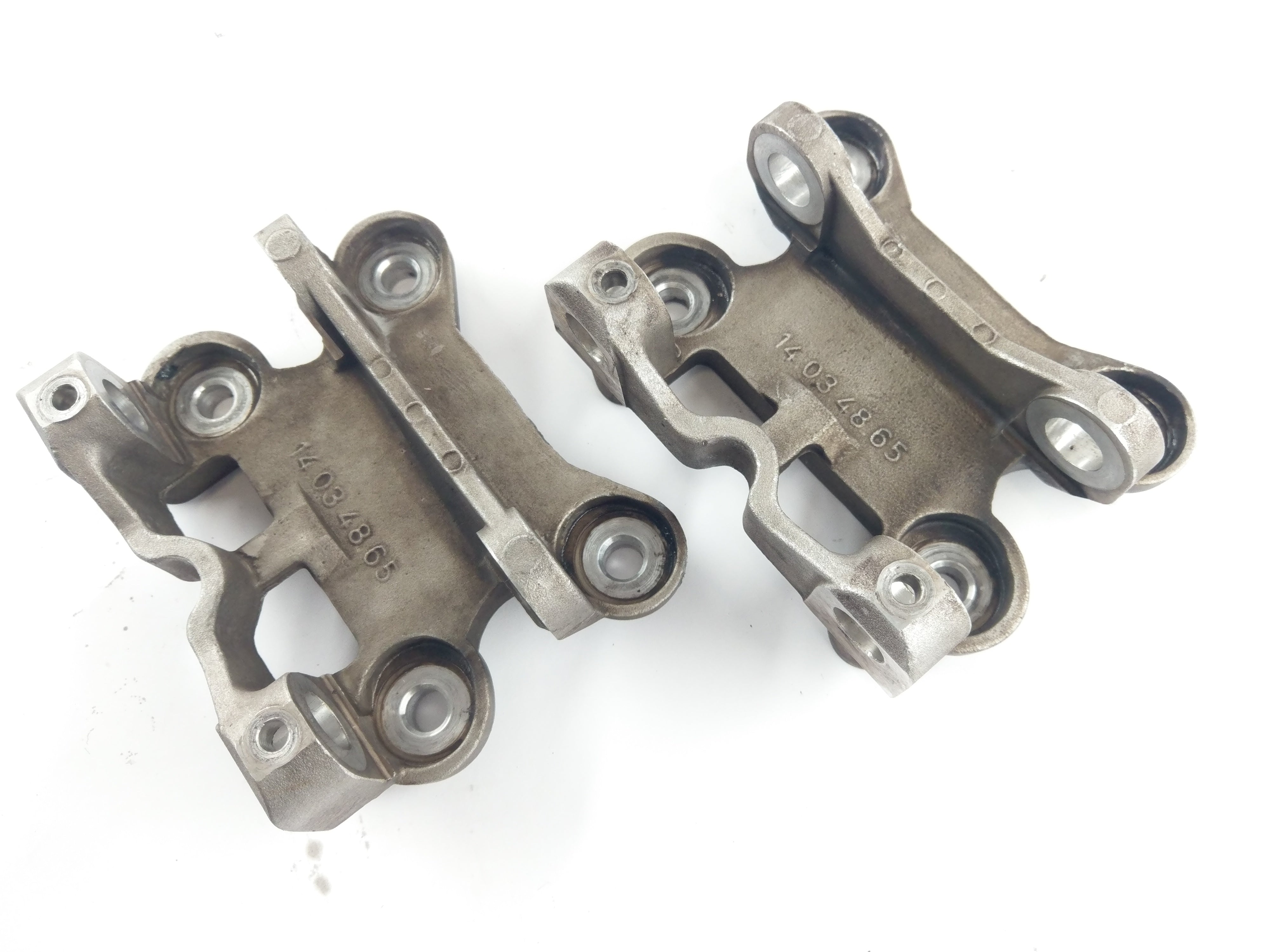 Moto Guzzi 850-T3 VD [1979] - Bearing blocks rocker arm blocks