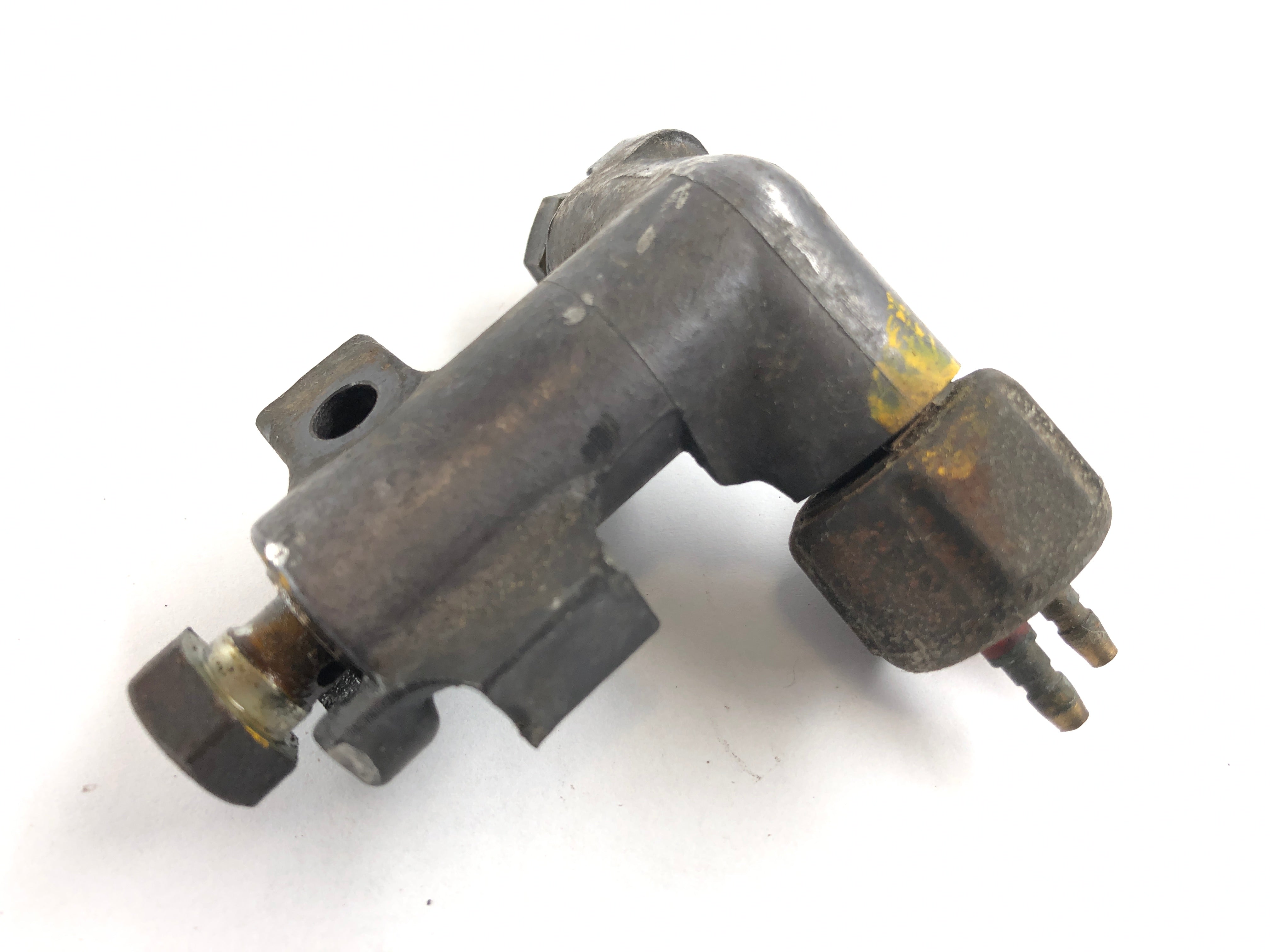 Honda CB 550 F [Super Sport] - brake line distributor brake light switch??? - 0