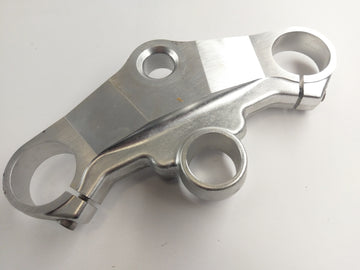 Triumph Daytona 955i T595N [2002] - Puente de la bifurcación arriba - 0