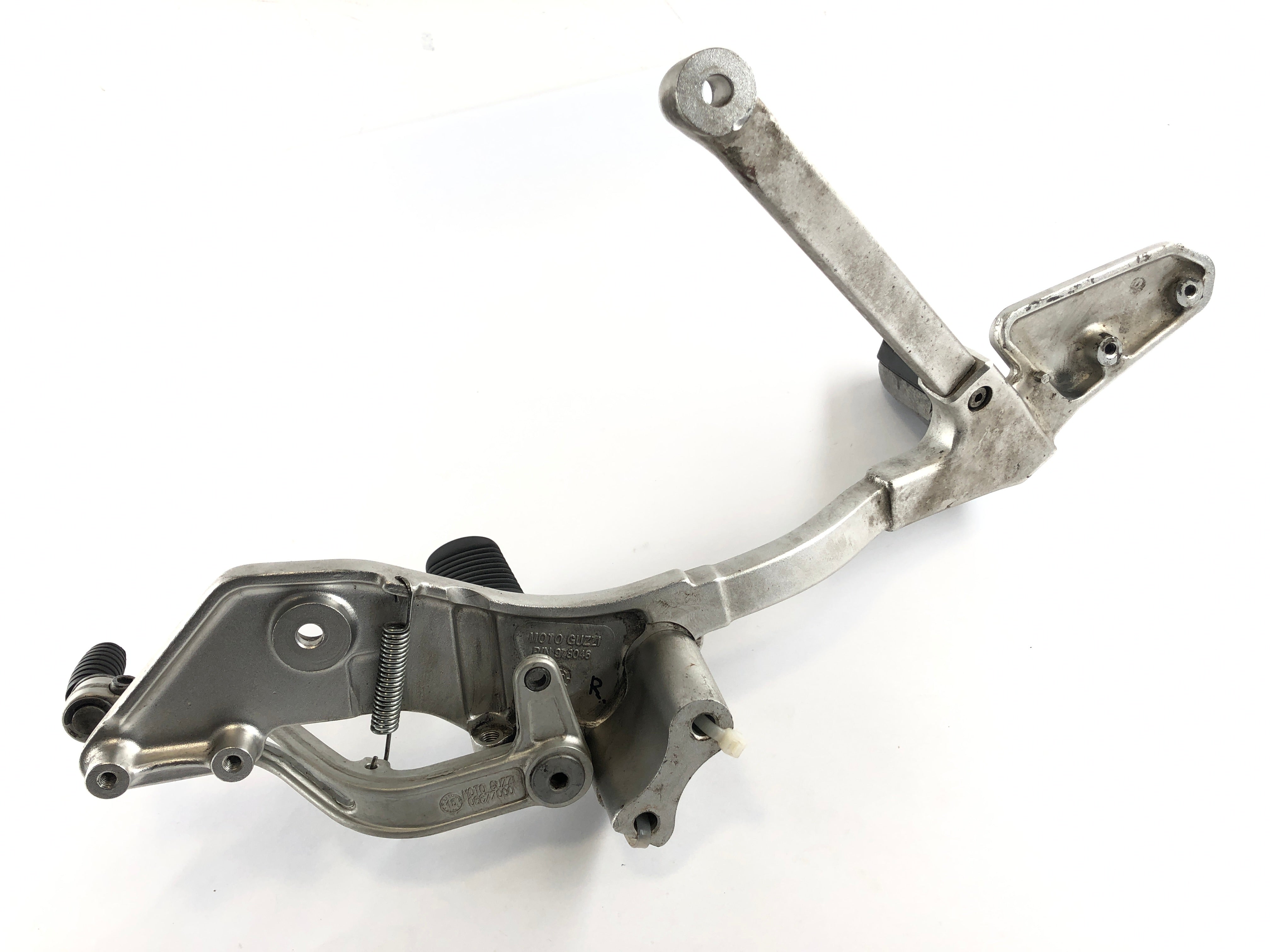 MOTO GUZZI STELVIO 1200 8V [2011] - Footrest Holder po prawej stronie z pedałem hamulcowym