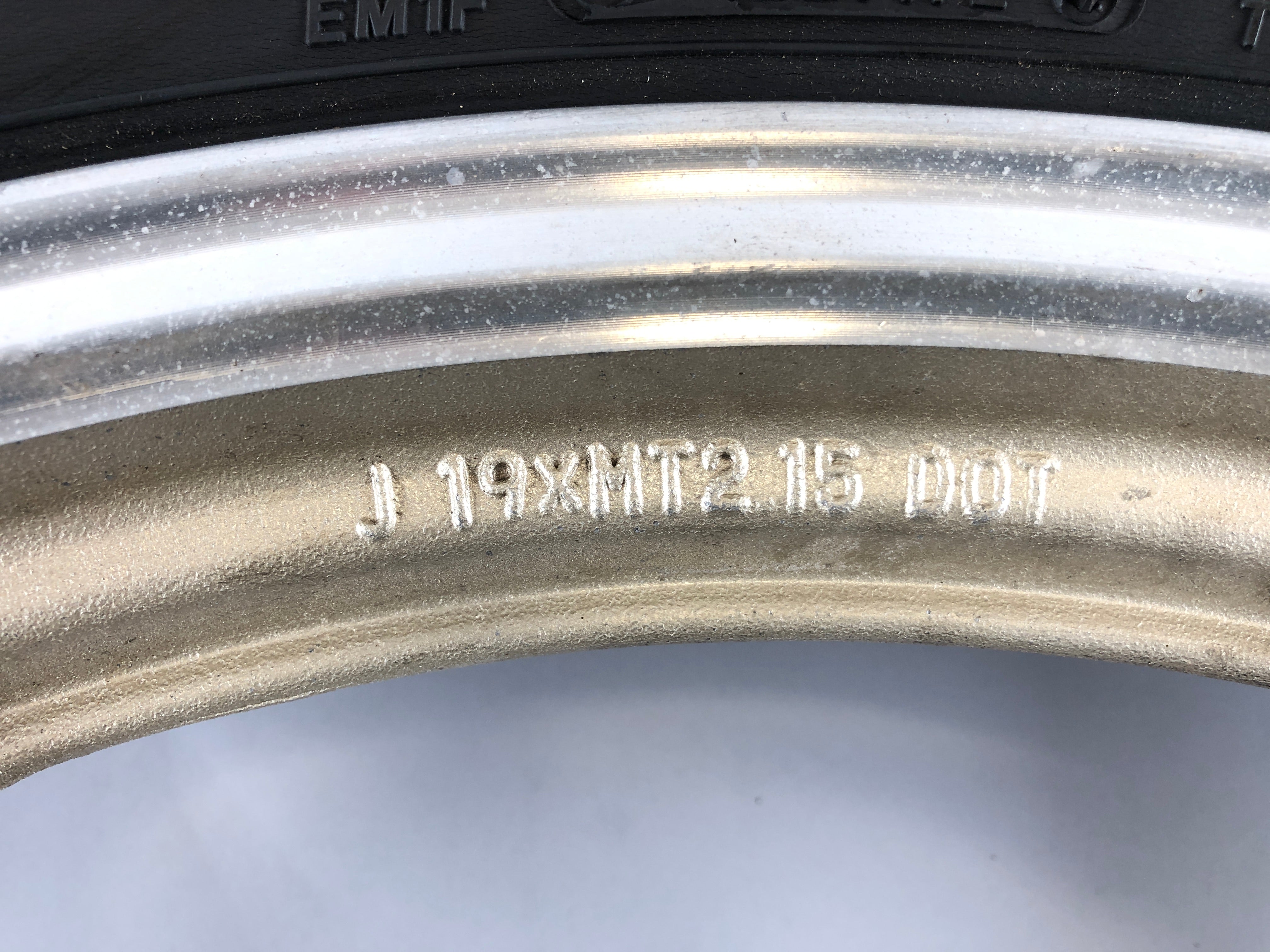 Yamaha XV 750 Virago [1991] - Front wheel rim