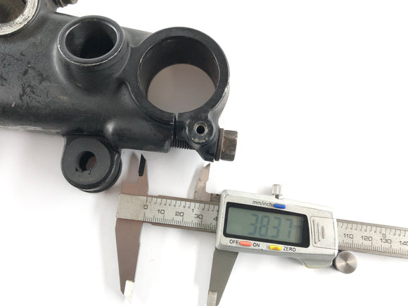 Suzuki DR 600 SN41A [1986] - Fork Bridge over