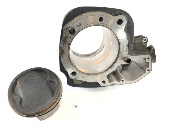 BMW R 1200 C 259C [1998] - Cylinder with piston right