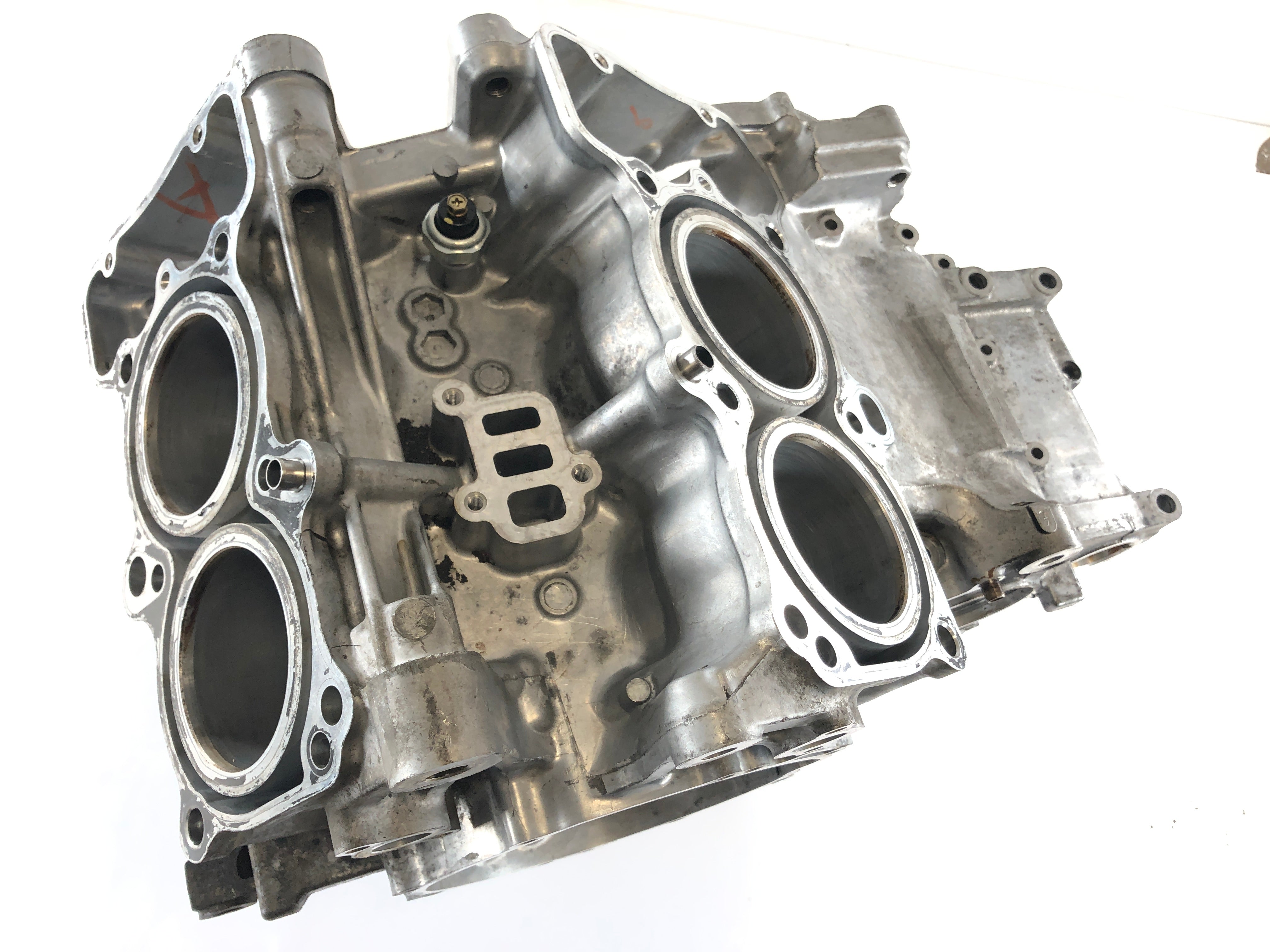 Honda VFR 800 RC46 [2005] - Engine housing empty housing