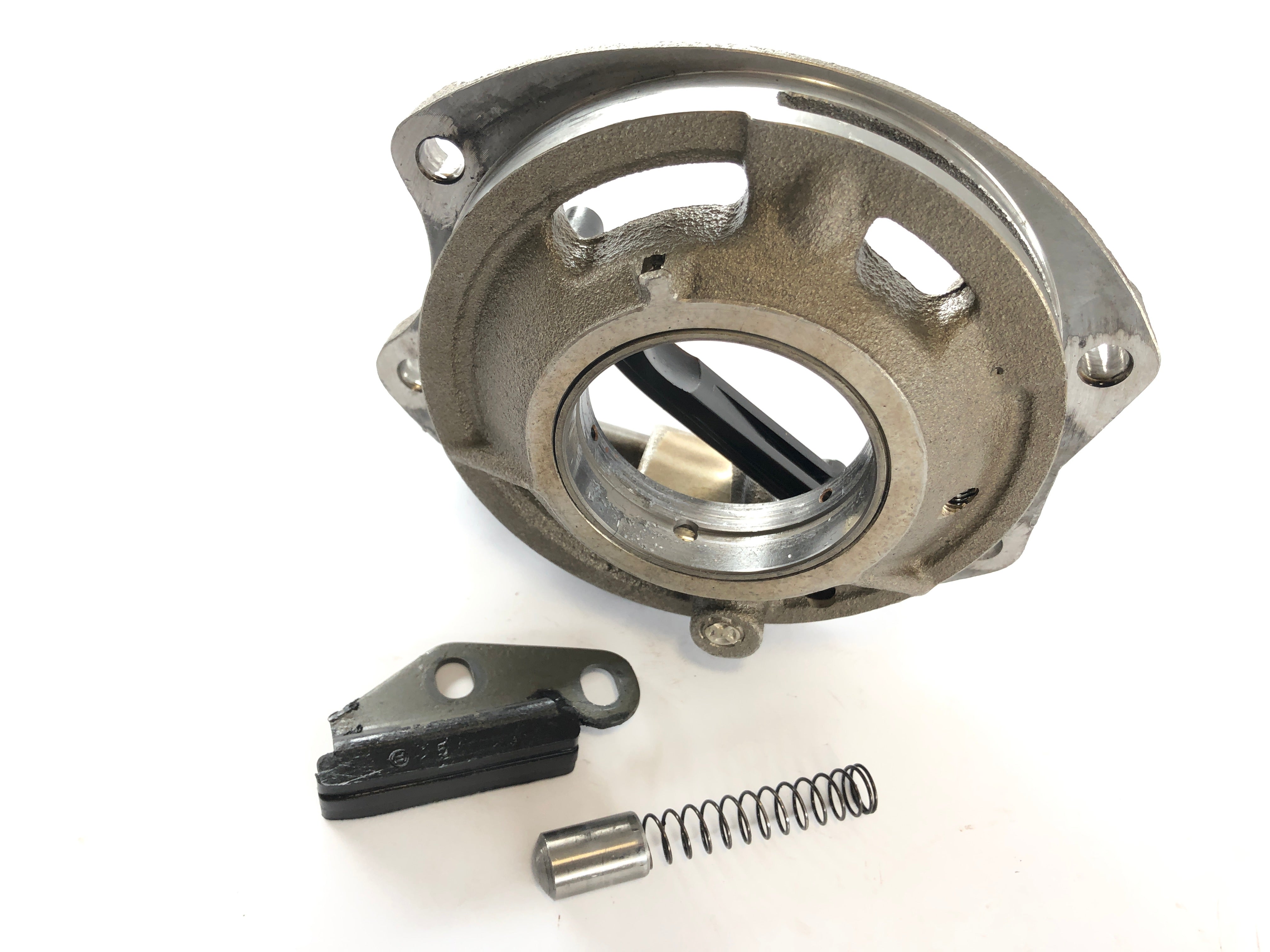 BMW R 100 RT [1979] - Crankshaft mount bearing cover engine cover