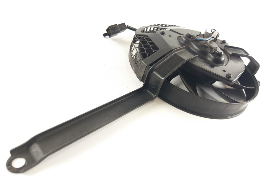 Kawasaki ZX-12R ZXT20A [2004] - radiaatoriventilaator