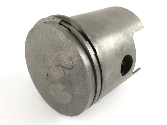 Moto Guzzi 850 -T3 VD [1979] - píst