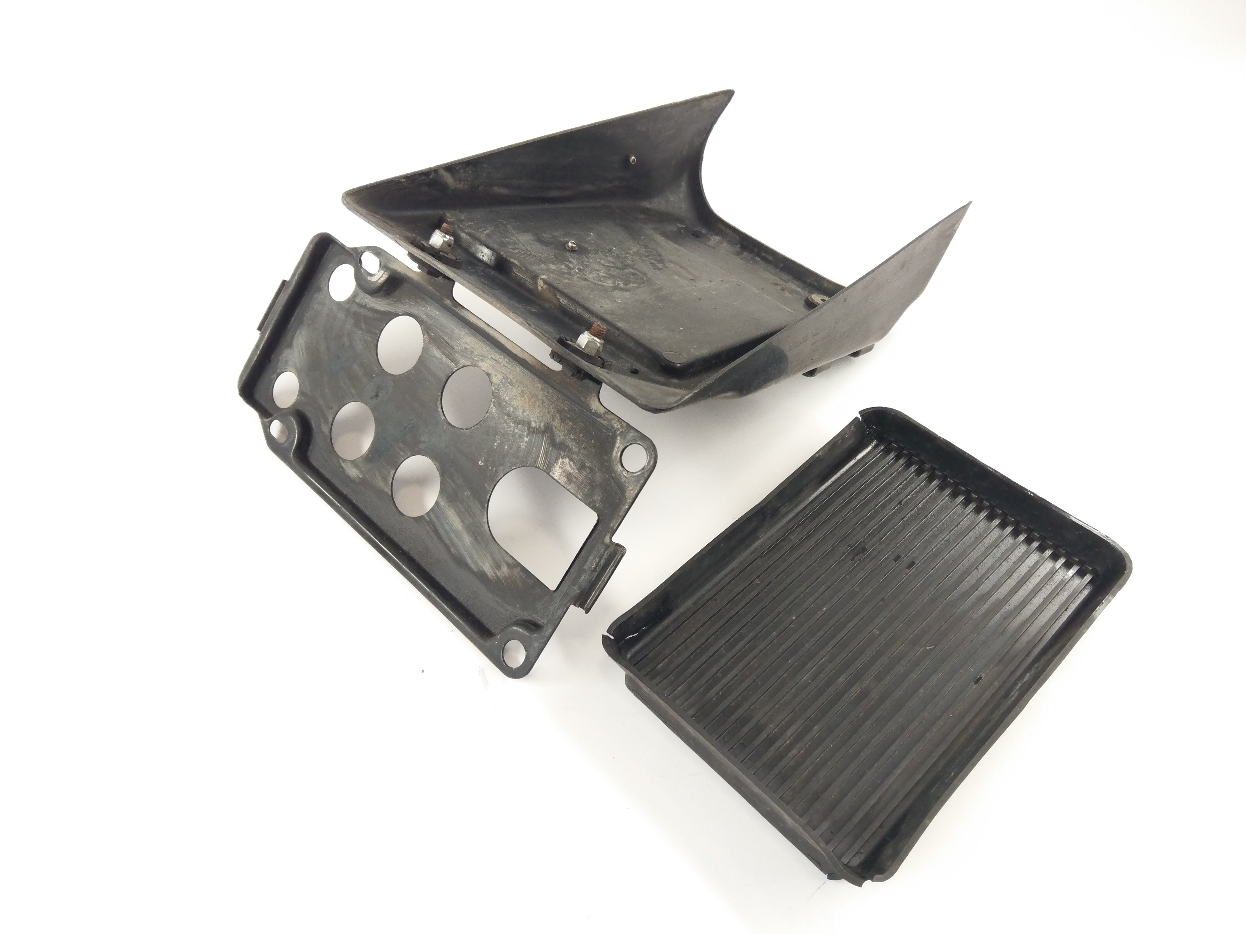 Moto Guzzi Nevada 750 LK [2001] - Battery box