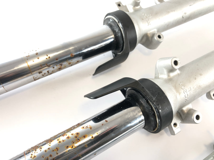 Suzuki Bandit GSF 650 S WVB5 [2005] - Fork Telegabel com Eixo Standing Tubo Rusty