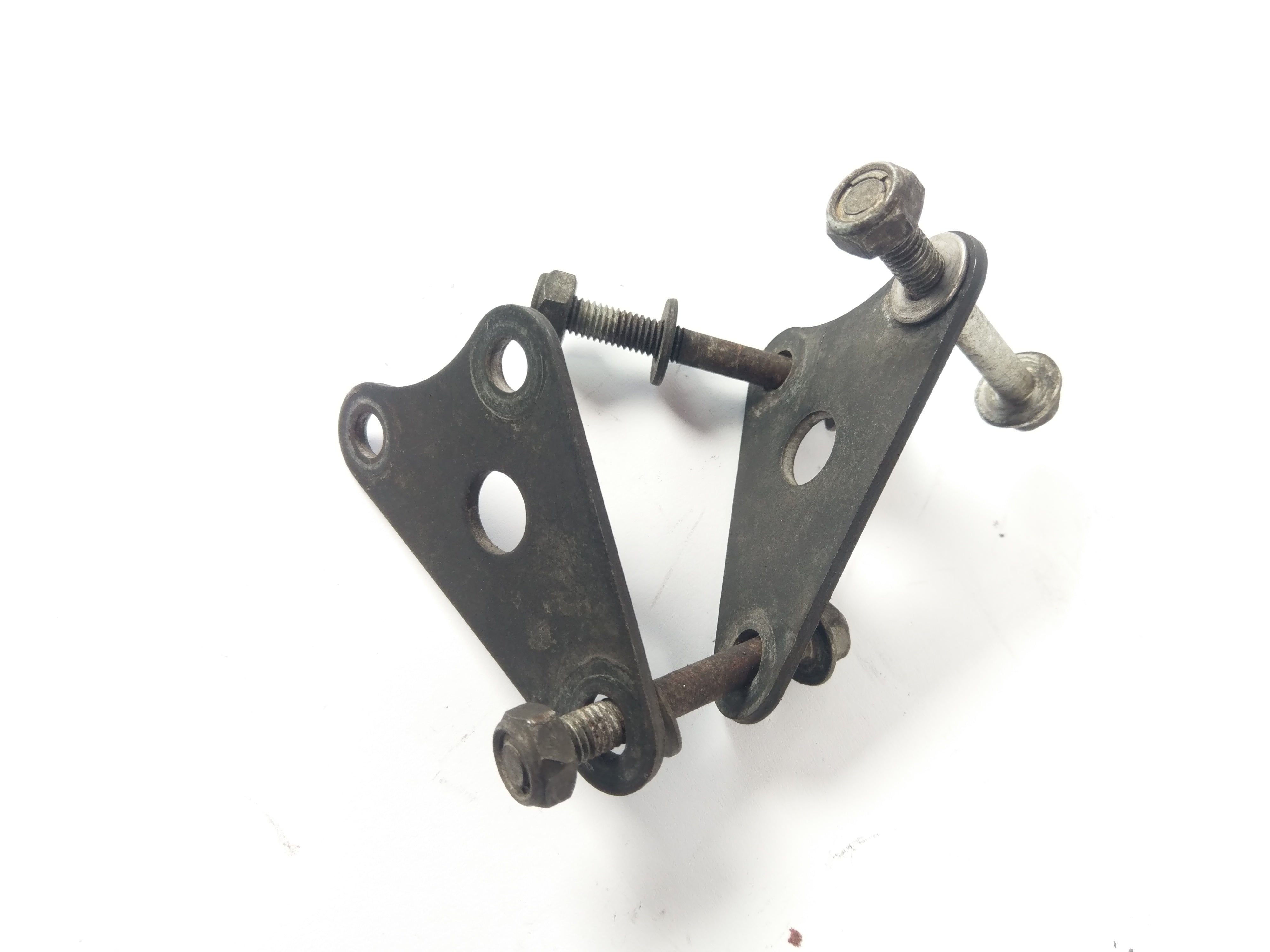 Yamaha XT 350 55V [1987] - Engine mount with screws