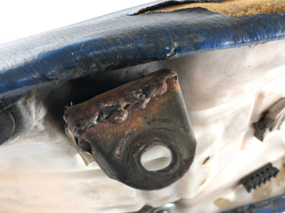 Suzuki Dr. 600 SN41A [1986] - Sædebænk