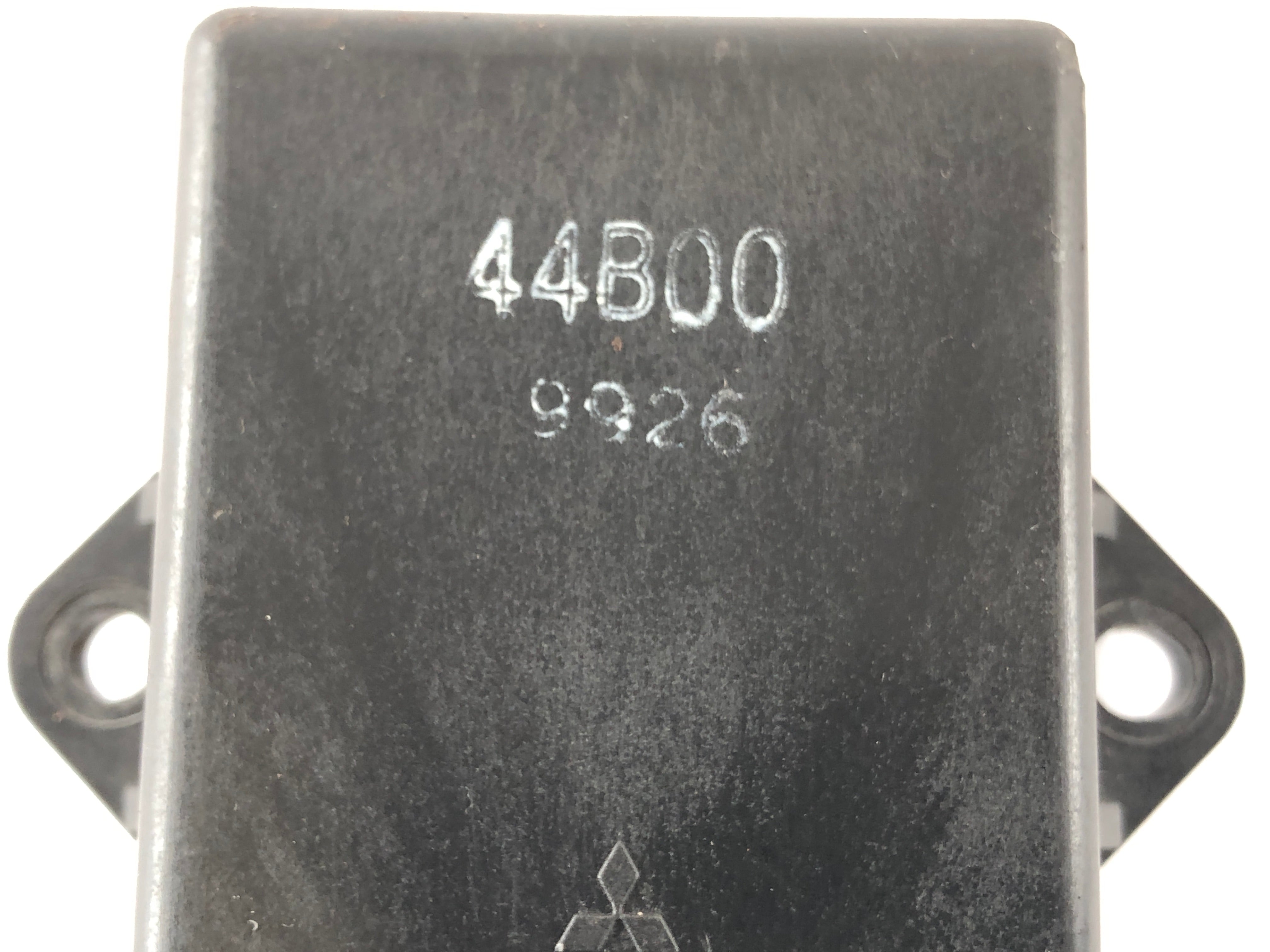 Suzuki DR 800 S SR42B [1991] - CDI control unit - 0