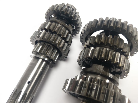 ヤマハDT 400 1R6ギアボックス