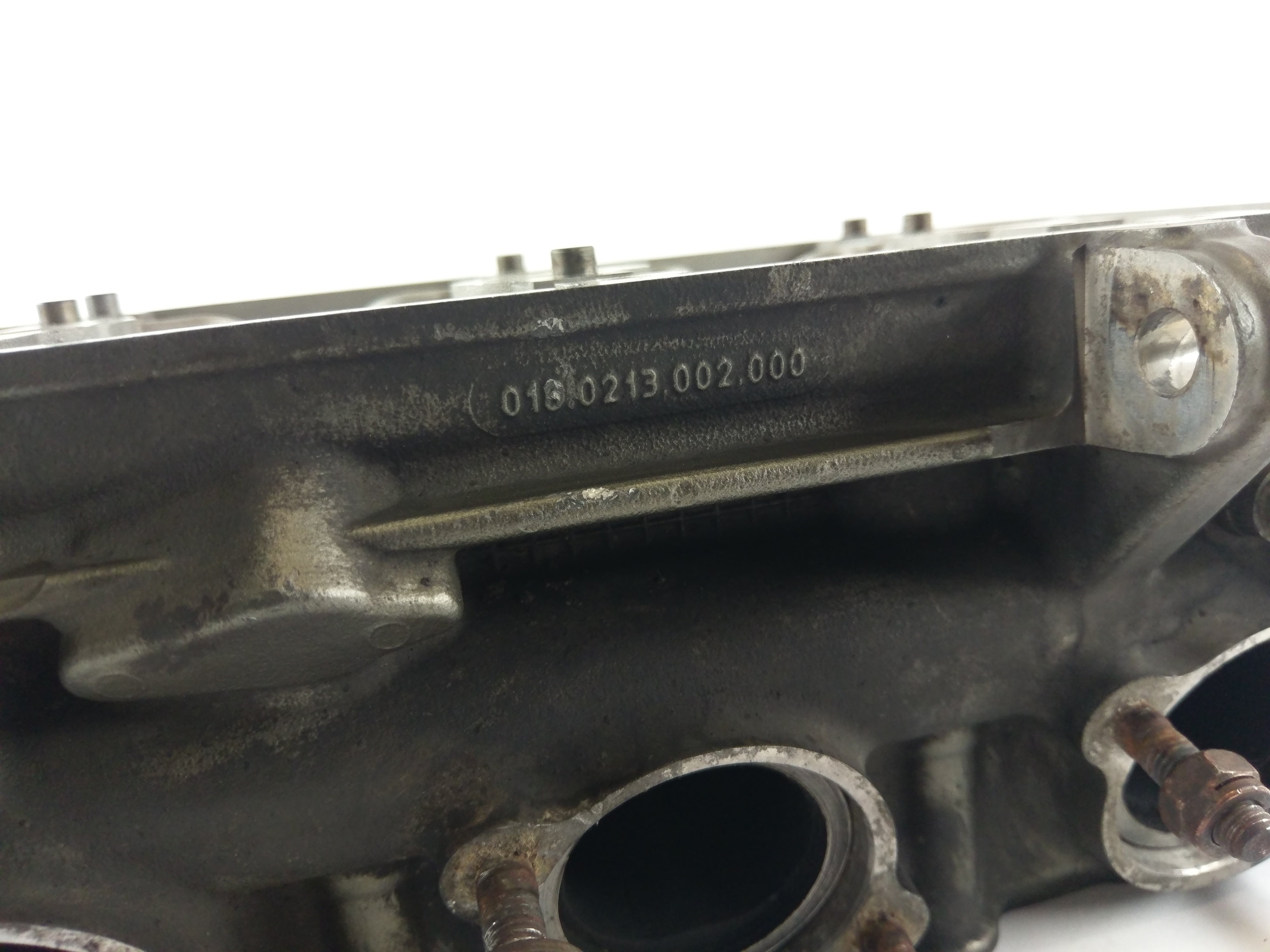 Benelli TNT 1130 Sport [2002] - Cylinder head