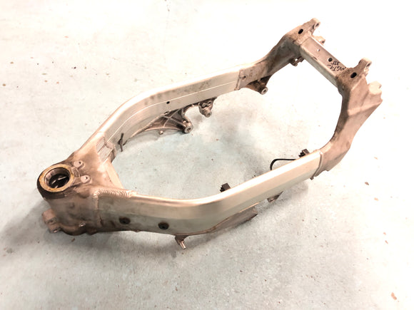 Honda VFR 800 RC46 [1999] - Frame with papers