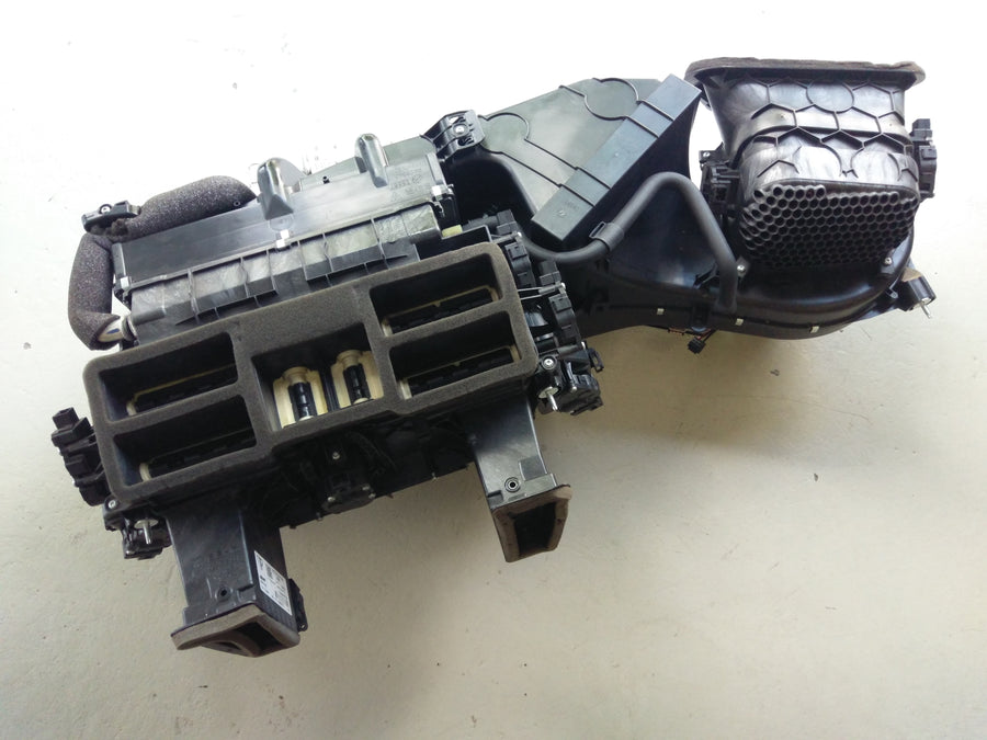 Porsche Panamera Turbo [2010] - Bläskasten Klima Boks Klimavarmer Opvarmning Hus