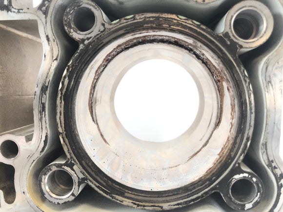 Honda XRV 750 Africa Twin RD04 [1993]  - ピストンシリンダー付きのシリンダー