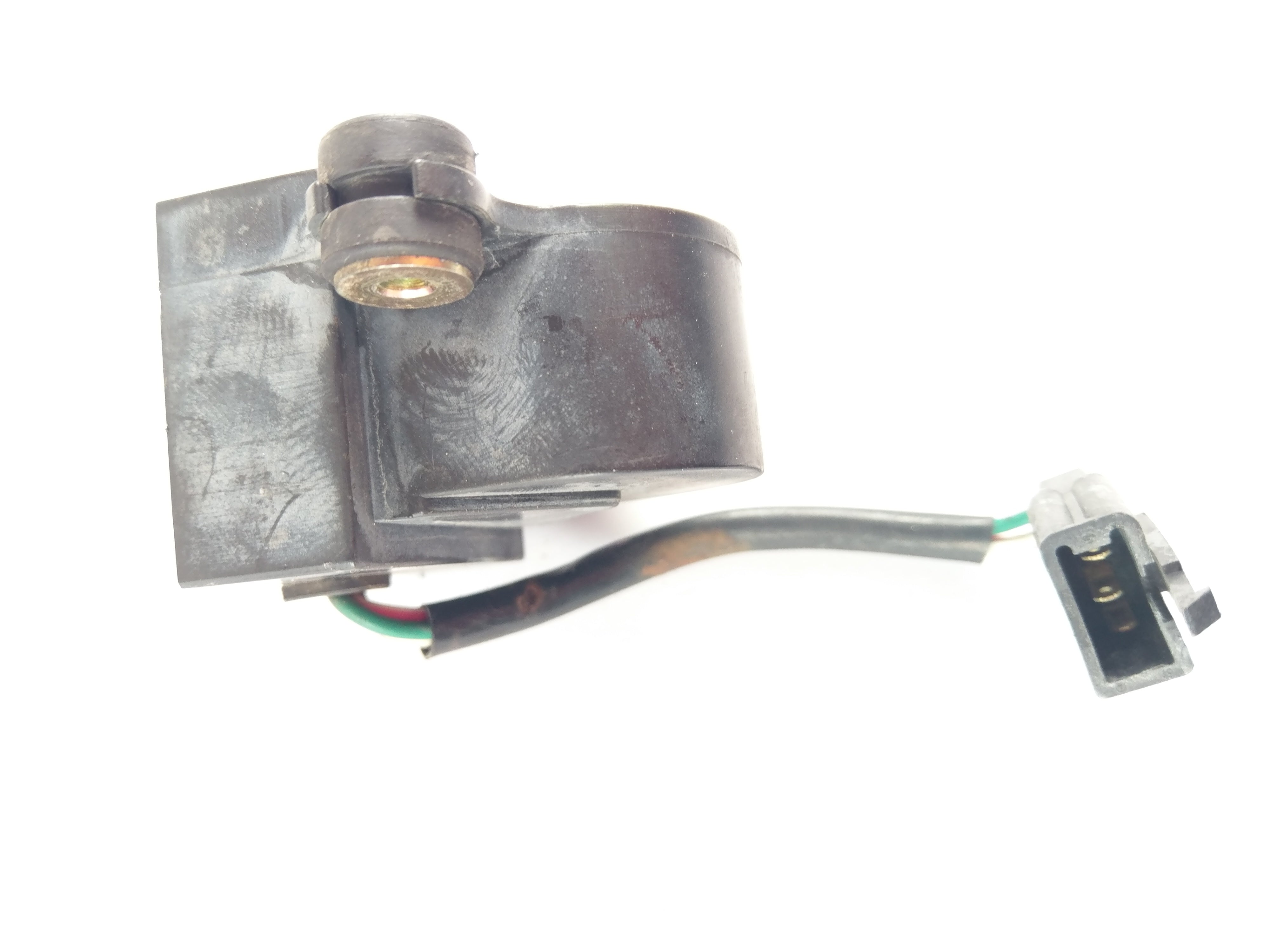 Honda CBR 900 RR SC50 - regulator relay