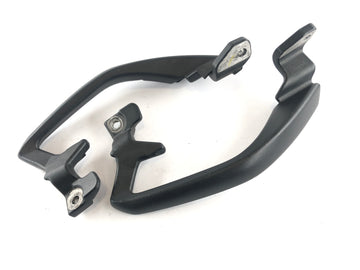 Triumph Tiger 1050 115NG [2016] - Passenger grab handles