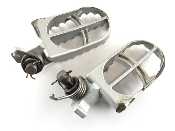 SWM SM 125 R [2017] - Driverens fotstøtter